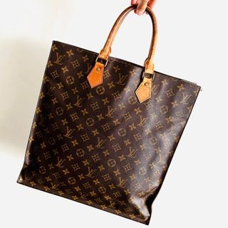 Vintage Louis Vuitton Damier Ebene Marais PM Bucket Bag AR0948