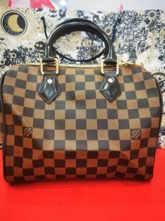 €1M Louis Vuitton “Millionaire Speedy 40” bag composed of crocodile le