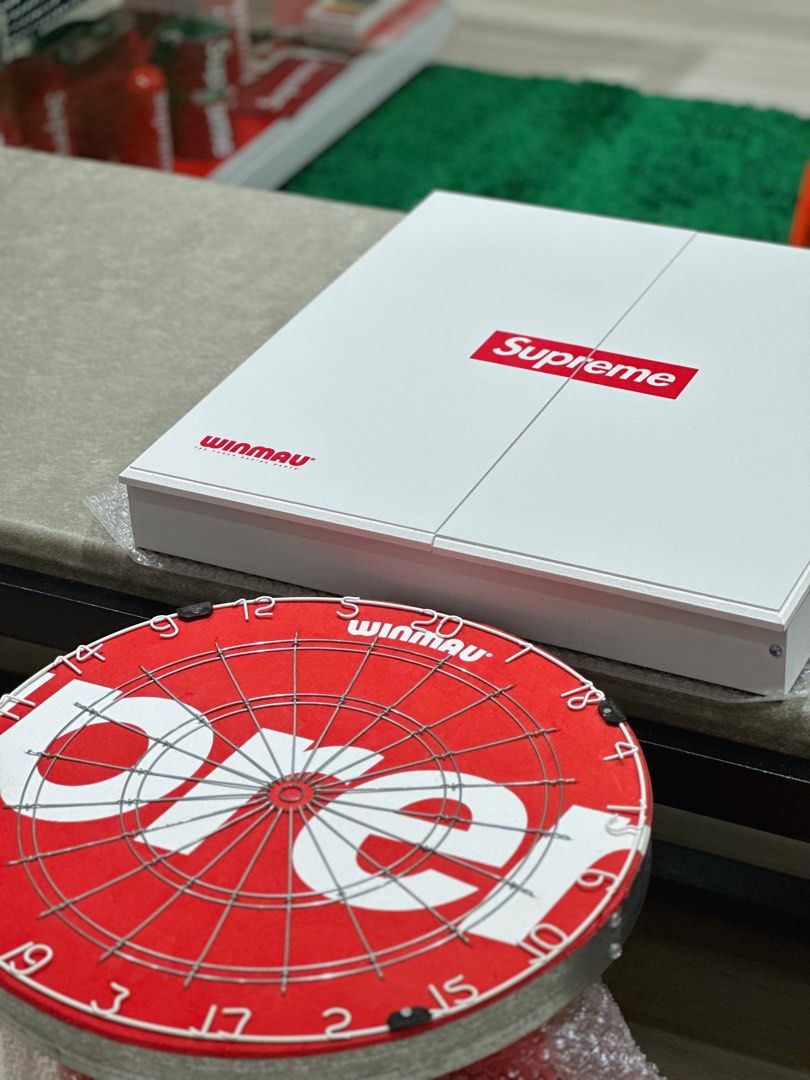 即完売•即日発送】Supreme/Winmau Dartboard Set この上ない