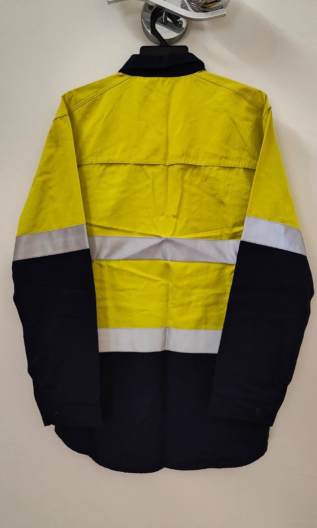 Syzmik Workwear Men's PPE/HRC 2 Flame Lightweight Ripstop FR Shirt ZW180