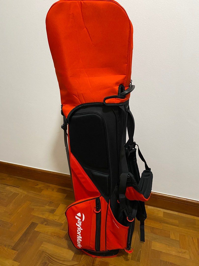 Taylormade cart/ stand bag, Sports Equipment, Sports & Games, Golf on