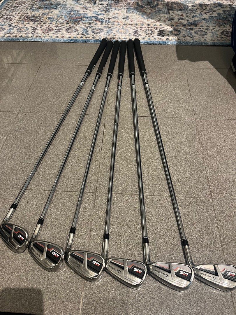 Taylormade M6 Irons, Sports Equipment, Sports & Games, Golf on Carousell