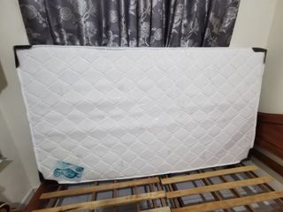 (Category: ) located in . Submitted by l013n (Listing ID 1262612657, Image 1). Description: .