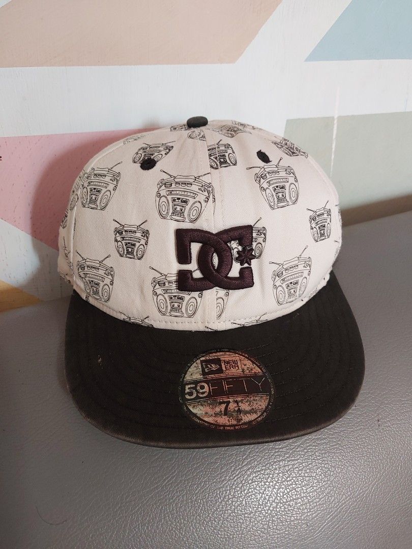 Topi fitted New Era x Travis Barker Remix Series x DC Shoes