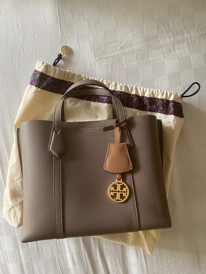 Tory Burch Perry Small Triple Compartment Tote Bag Light Umber Brown,  Barang Mewah, Tas & Dompet di Carousell