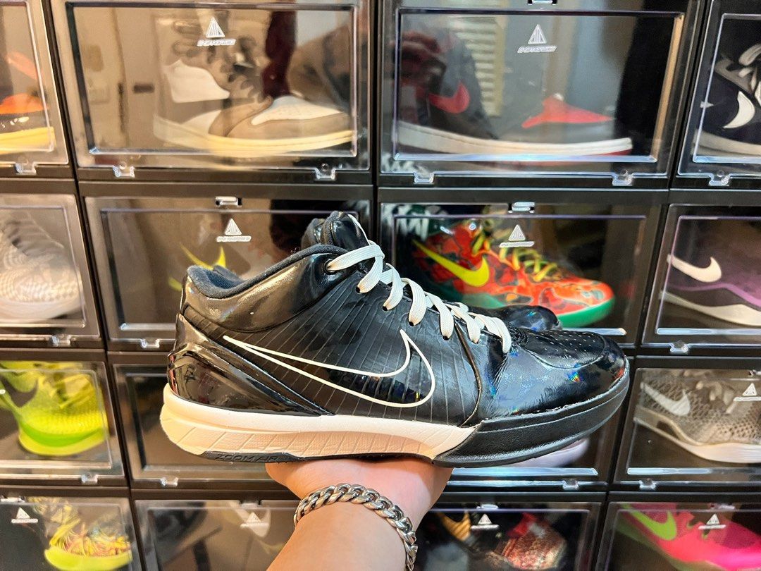 Kobe 4 undefeated black best sale