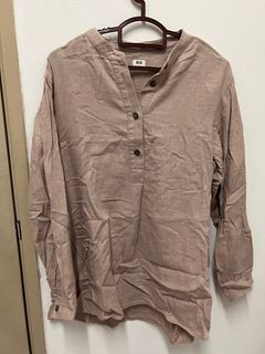 (Category: ) located in . Submitted by deeclothing_co (Listing ID 1262657348, Image 1). Description: .