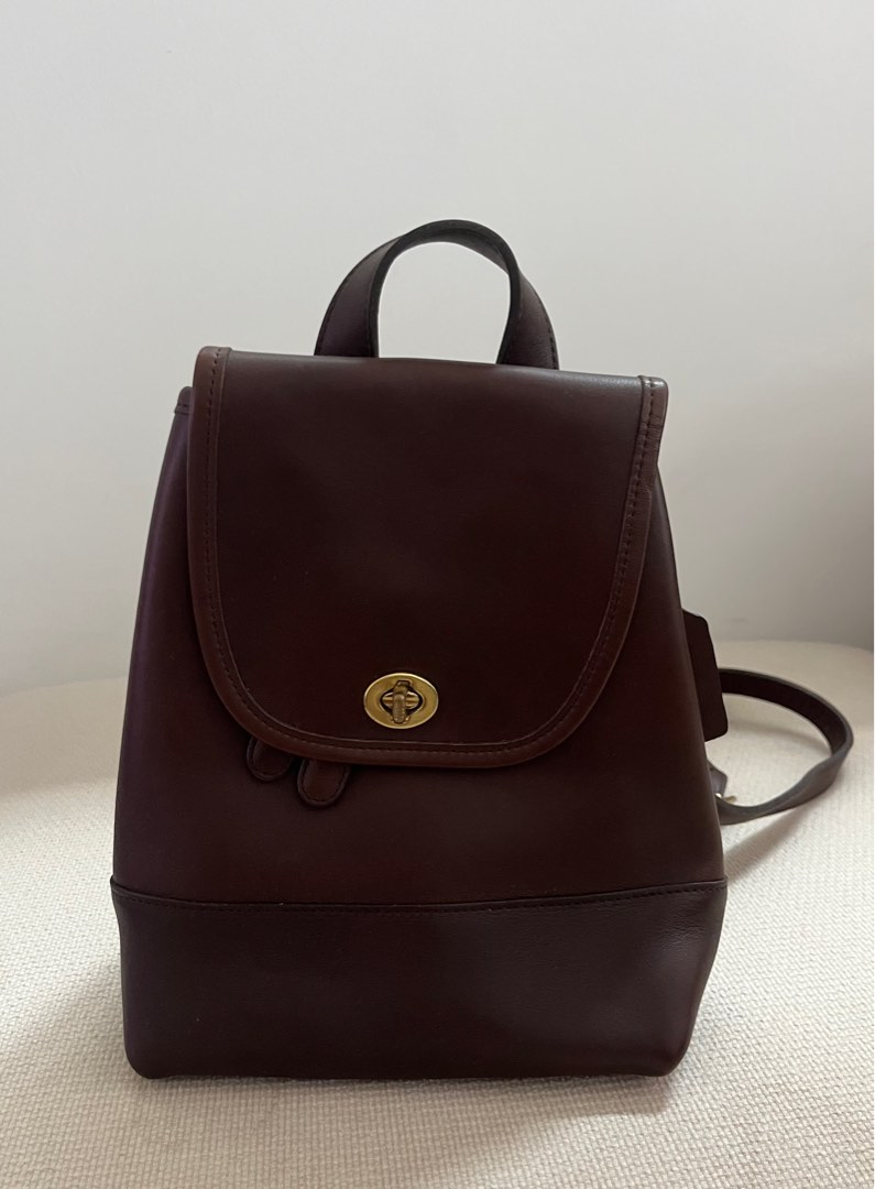 Vintage coach daypack Women s Fashion Bags Wallets Backpacks