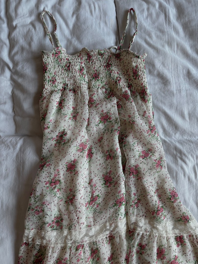 vintage floral tiered cottagecore re.drmg dress, Women's Fashion ...