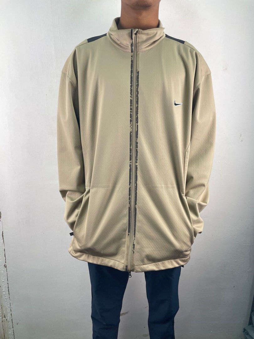 Nike travis scott hotsell jacket