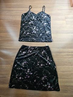 Vintage y2k velvet crush floral oriental 2 piece set
