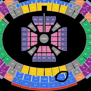 (Category: ) located in . Submitted by _concertlovers (Listing ID 1262511613, Image 1). Description: .
