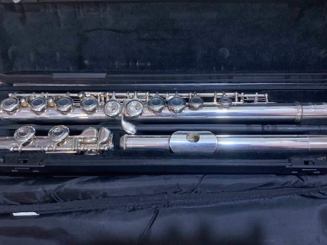 Yamaha flute 221 used price cheap