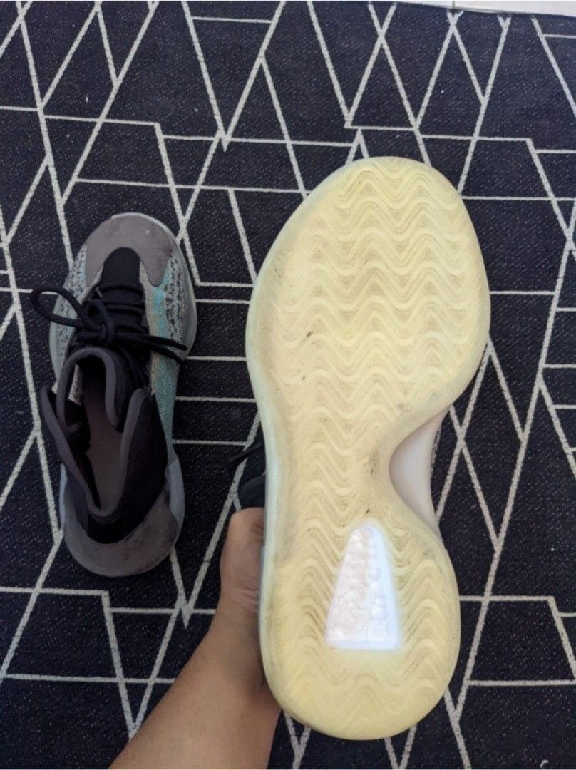 Yeezy 700