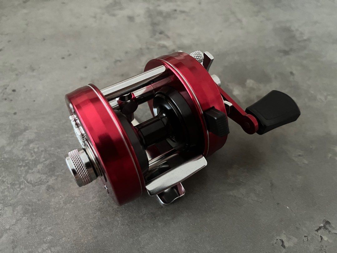 Abu Garcia Ambassadeur 1500C Burgundy