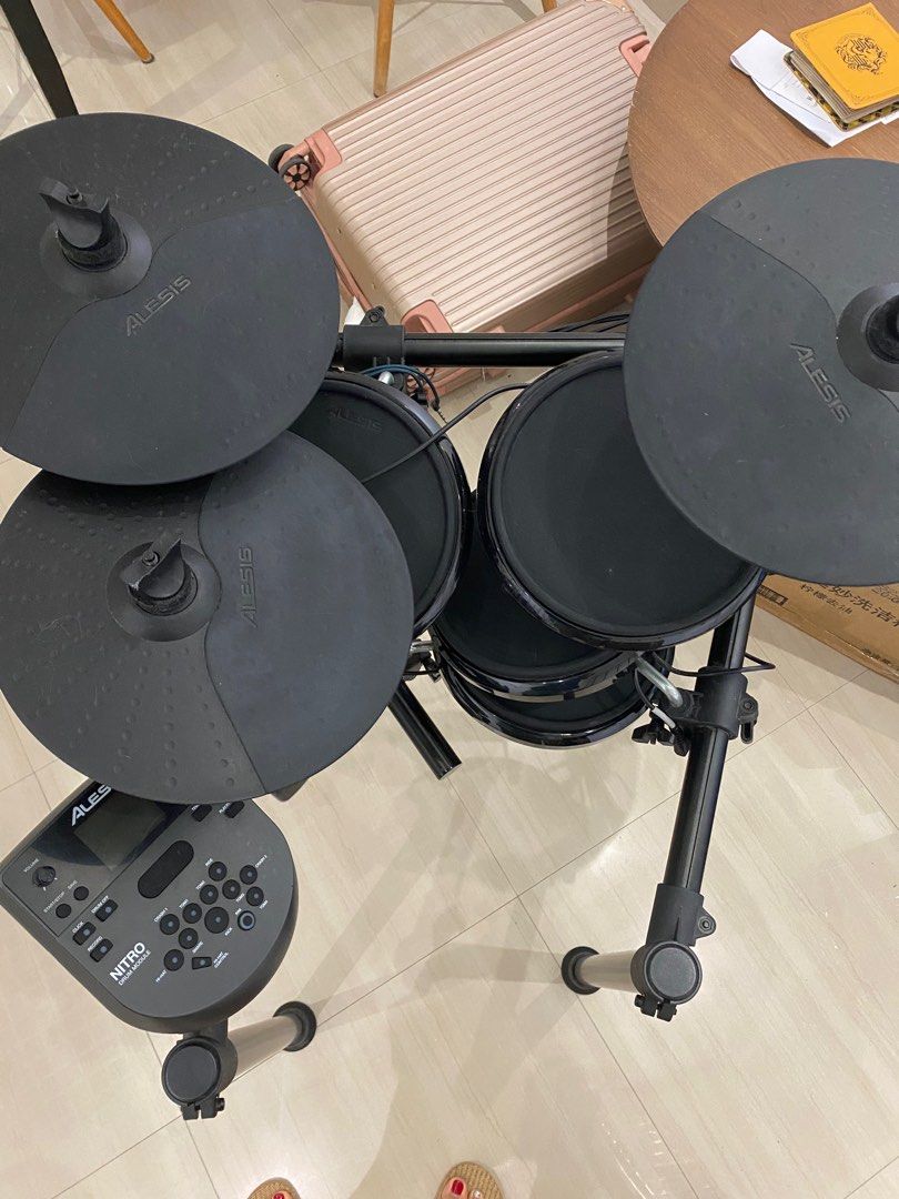 Alesis DM7X electronic drum kit, Hobbies & Toys, Music & Media, Musical