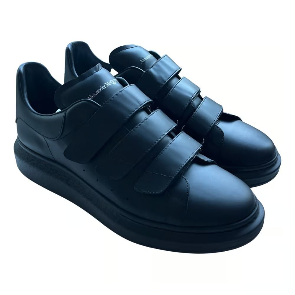 Alexander McQueen Oversized Low Top Sneakers with Velcro fasteners EU 43