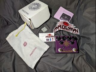（分類：）位於 。 由 nkt275 提交（商品編號 1262846953，圖片 1）。簡介： 。