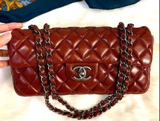 Chanel Modern Chain Hobo Bag, Luxury, Bags & Wallets on Carousell