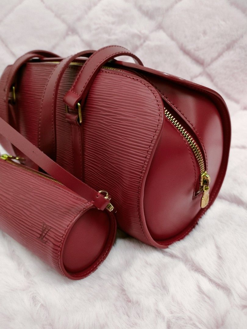 Louis Vuitton - Authenticated Soufflot Handbag - Leather Red Plain For Woman, Good condition