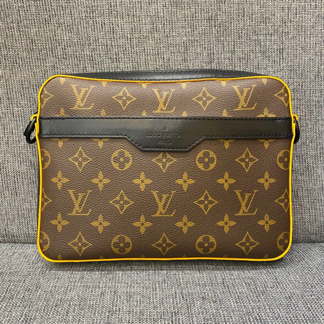 Bags Briefcases Louis Vuitton LV Trio Messenger Radiant Sun