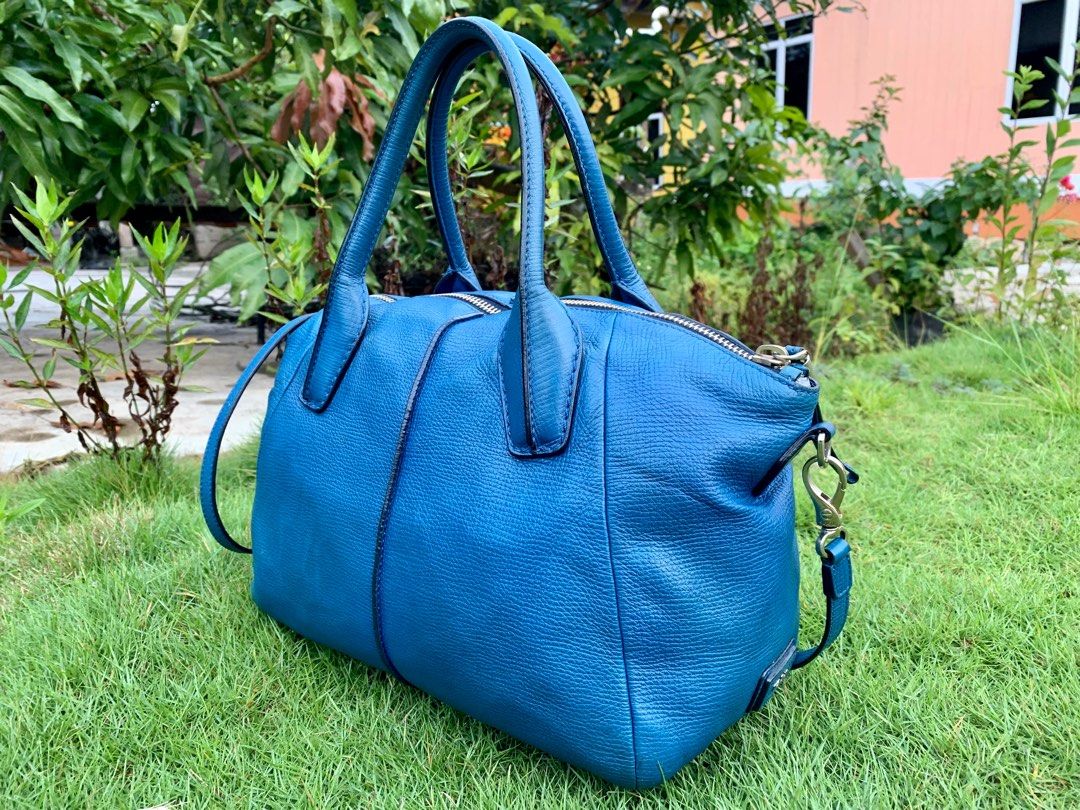 Authentic Tod s D.D. Bag Leather Medium Tote Bag Luxury Bags Wallets on Carousell