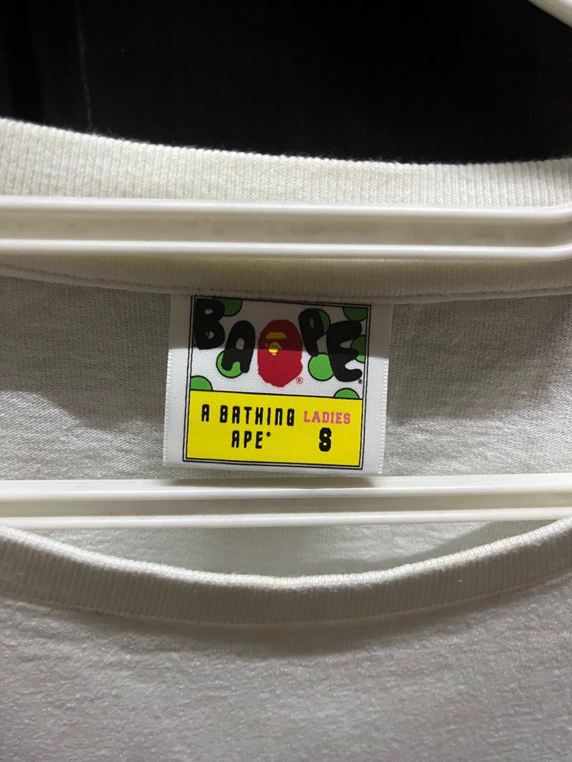 Bape t-shirt (Category: Shirts) located in Quezon City. Submitted by daniellearienne (Listing ID 1262782573, Image 2). Description: - check photos for the condition mop: gcash mod: lbc, lalamove/grab.
