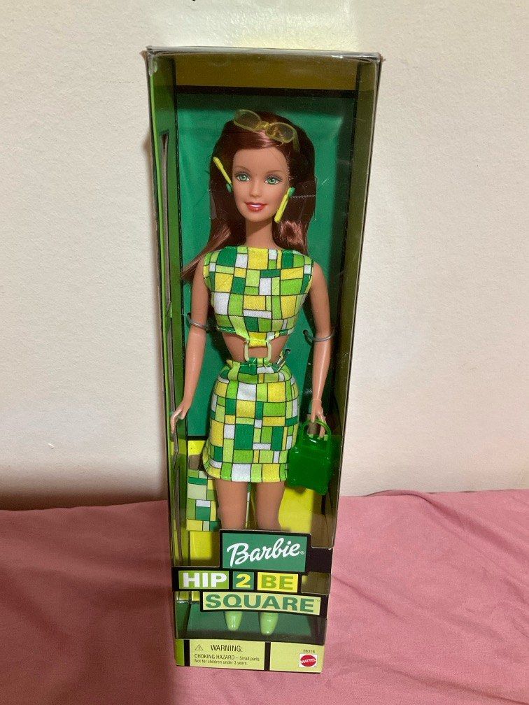 Barbie Hip 2 be square green 2000, Hobbies & Toys, Toys & Games on ...