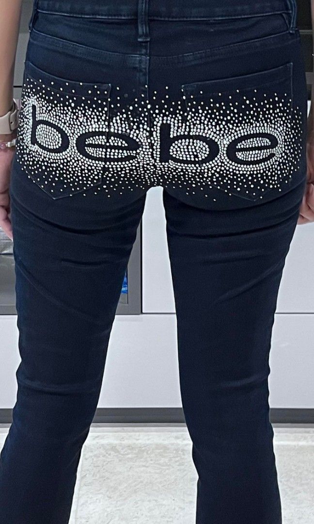 Chic denim deals jeans