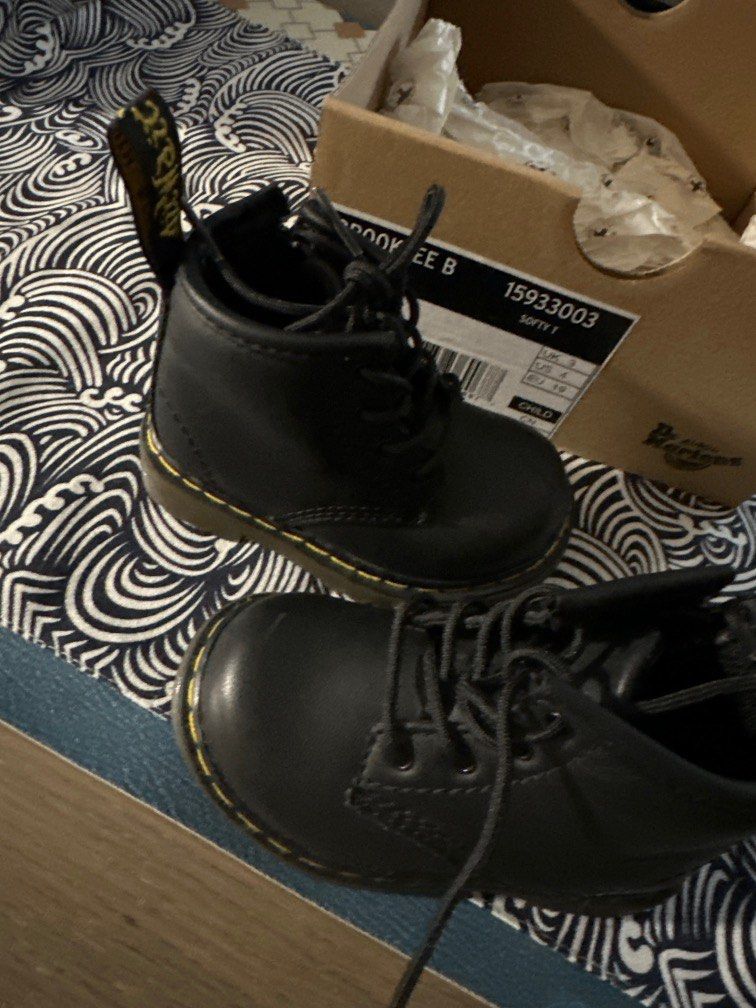 Brooklee shop dr martens