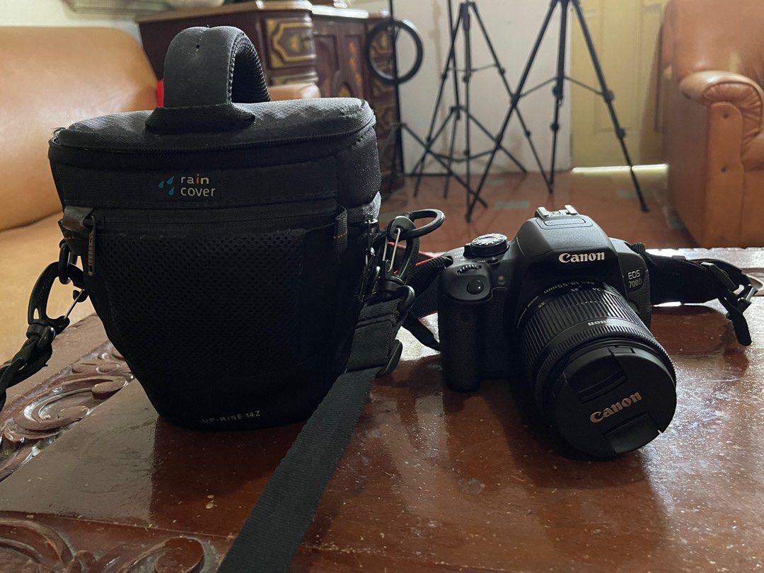 Canon eos 700d (Category: Cameras) located in Apalit. Submitted by katetalavera (Listing ID 1262678117, Image 2). Description: rfs di na ginagamit masyado.