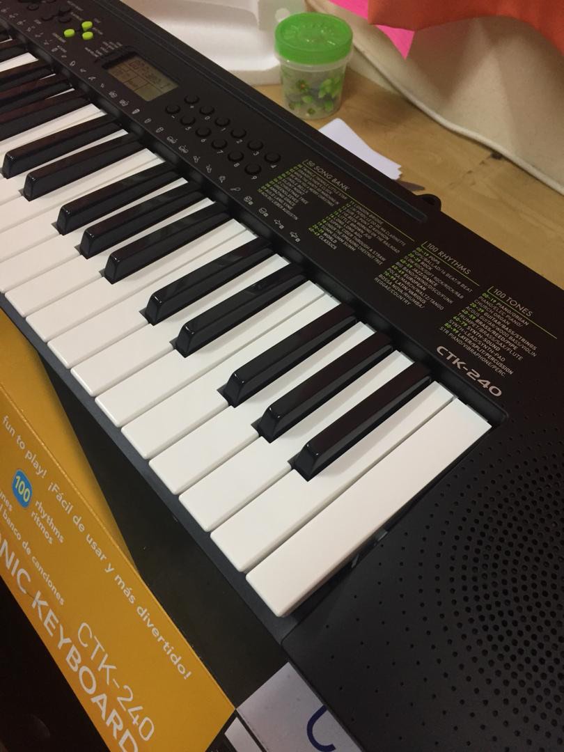 Casio Electronic Keyboard Model CTK240, Hobbies & Toys, Music & Media