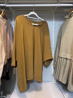 (Category: ) located in . Submitted by ecah_closet (Listing ID 1262818582, Image 1). Description: .