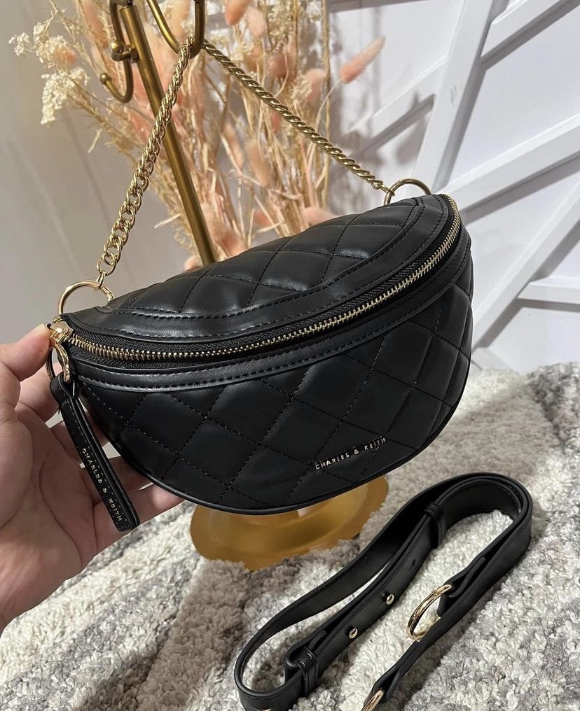 Johnny Urban Halve Maan Tas Dames en Heren Paars - Ally Small - Half Moon Cross Body Bag - Vrouwen Sling Schoudertas in Halve Maan Vorm - Uniseks Halfronde Tas met Verstelbare
