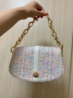 （分類：）位於 。 由 janepoon 提交（商品編號 1262828858，圖片 1）。簡介： 。