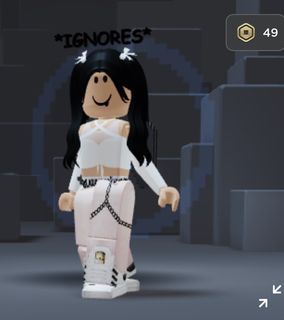 Rate this please (she has a neck) : r/RobloxAvatars