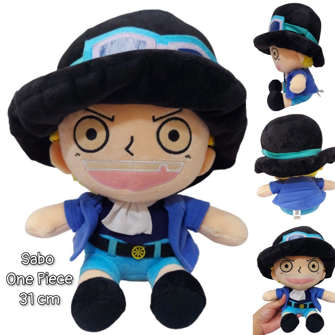 Chopper One Piece Plushies (Category: Plushies & Soft Toys) located in Pasig City. Submitted by muffinstoysshop (Listing ID 1262788961, Image 2). Description: Sizes and markings shown on each picture Quantity : 1 pc Stuff Toy Price Range : 380 to 999 pesos Each.