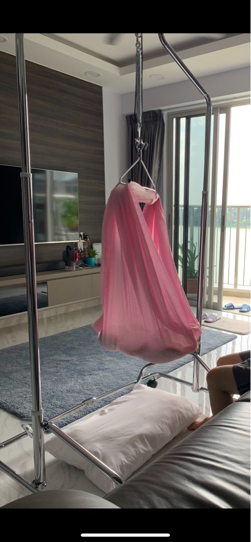 chrome baby spring cot, Babies & Kids, Baby Nursery & Kids Furniture