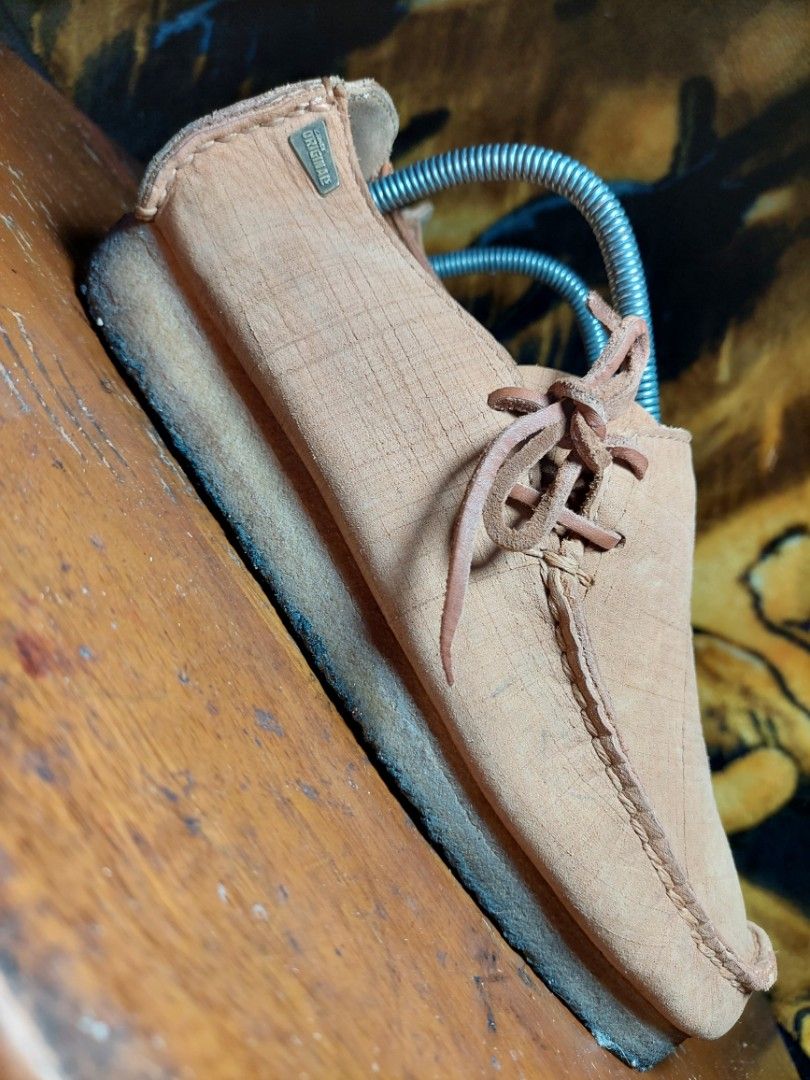 Clarks wallabees size 8 2025