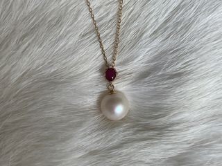 <✈️Clearance fast deal✈️> AU750(18K) light yellow gold with natural ruby and pearl adjustable clasp pendant