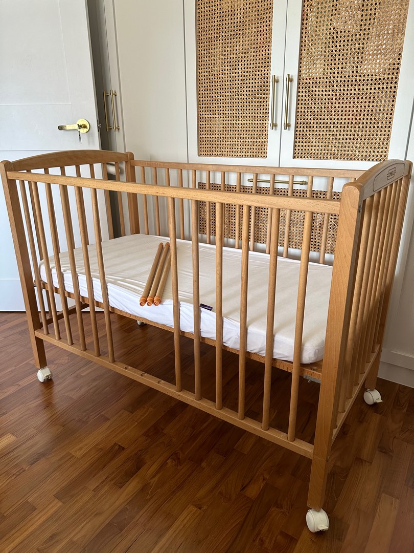 Combelle outlet baby bed