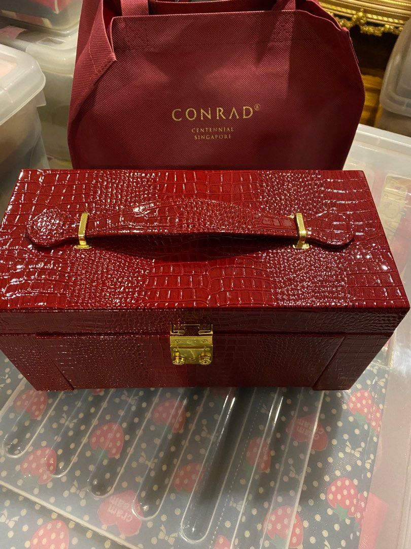 Conrad Mooncake box, Furniture & Home Living, Home Improvement ...
