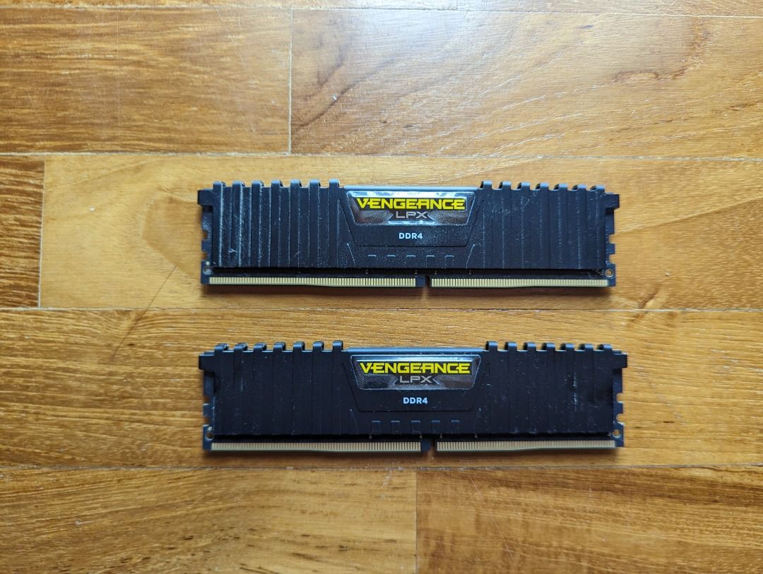 Corsair vengeance lpx ddr4 2400 outlet