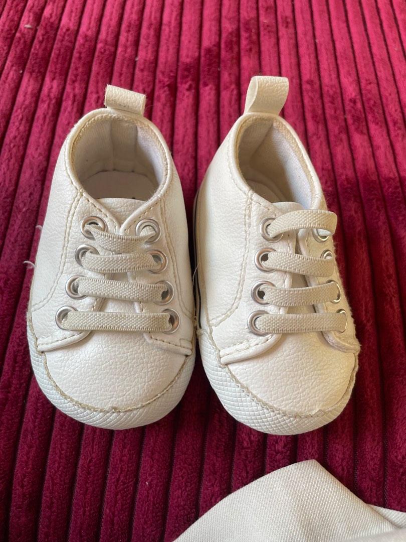 Baby shoes discount cotton on