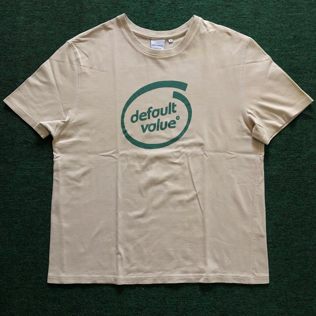 Default Tshirt Fesyen Pria Pakaian Atasan Di Carousell