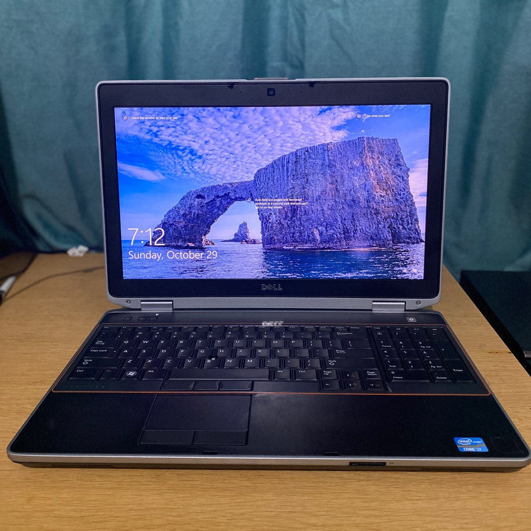 Dell Latitude E6520 Intel Core i7 Quad Core 16GB RAM 250GB SSD