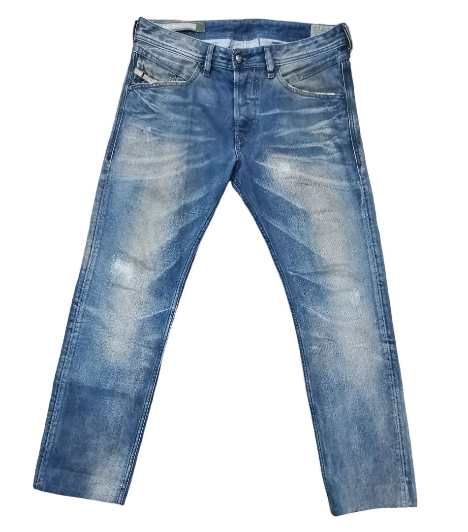 Distressed sales diesel jeans