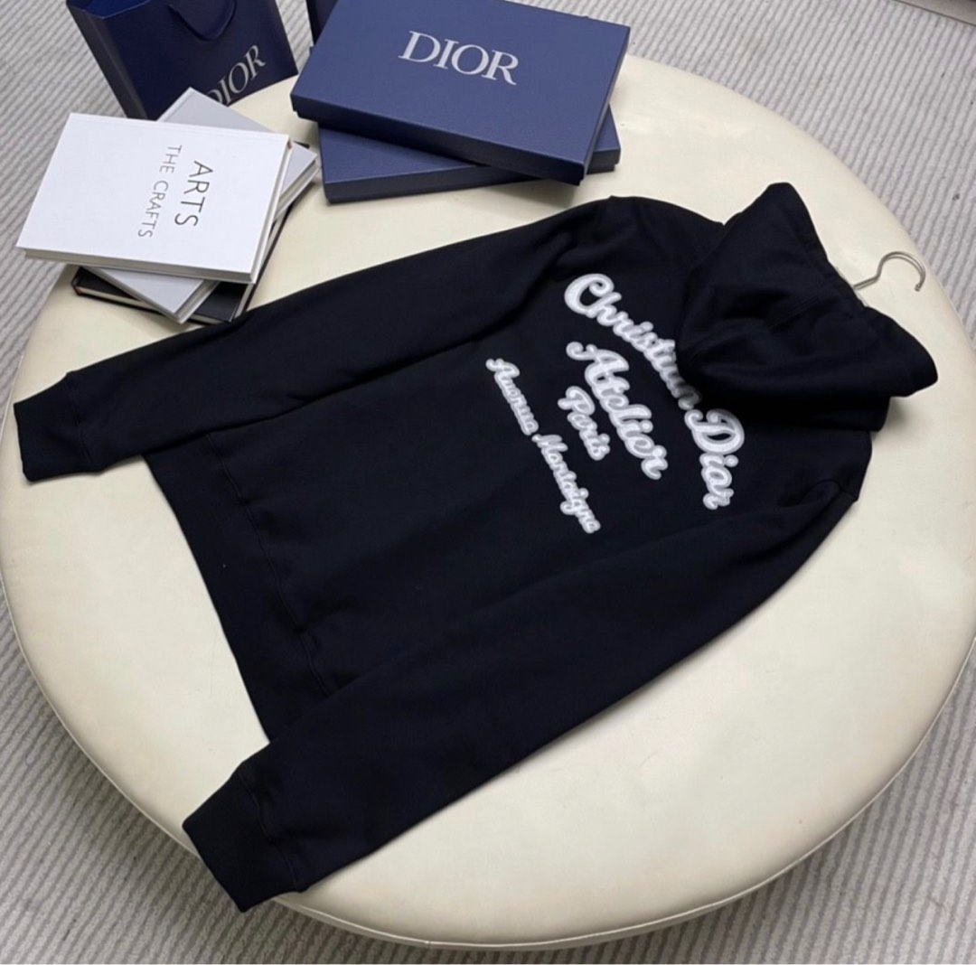 Dior hoodie, Men's Fashion, Tops & Sets, Hoodies on Carousell