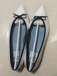 （分類：）位於 。 由 gureumcloud 提交（商品編號 1262817523，圖片 1）。簡介： 。