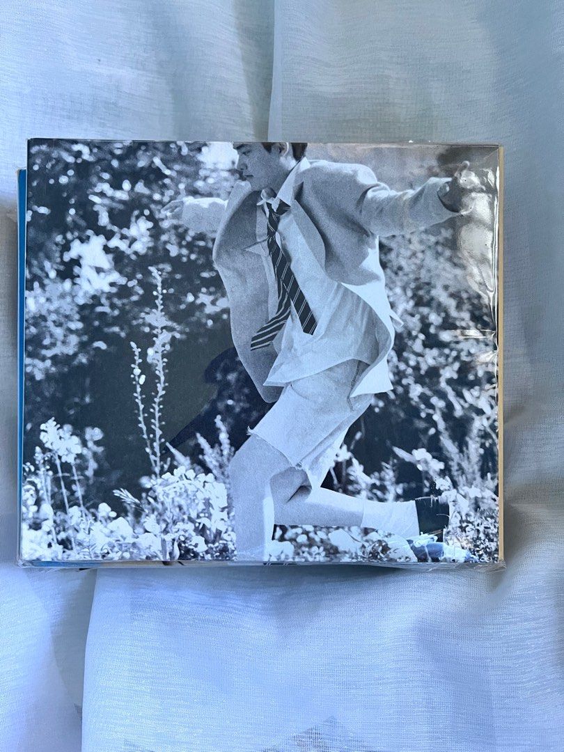 EXO DIGIPACK EMPATHY, BRAND NEW, GREY SUIT (Category: CDs & DVDs) located in Tarlac. Submitted by sorewarai (Listing ID 1262844528, Image 1). Description: lfb exo digi pack • UNSEALED BUT COMPLETE INCLUSIONS. Can add POB poster if interested. • Can send pictures(condition) if interested 💰MOP: gcash 🚚MOD: jrs, jnt and flash Rfs: semi qs, nakatambak lang din.